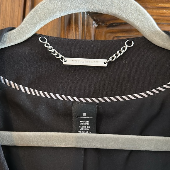 NEW White House Black Market 3/4 sleeve Peplum Elegant Black Blazer size 10 - Picture 9 of 13